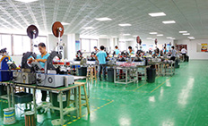 圣元變壓器車間一角